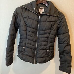* Mossimo Water Resistant Lightweight Puffer Size S Black